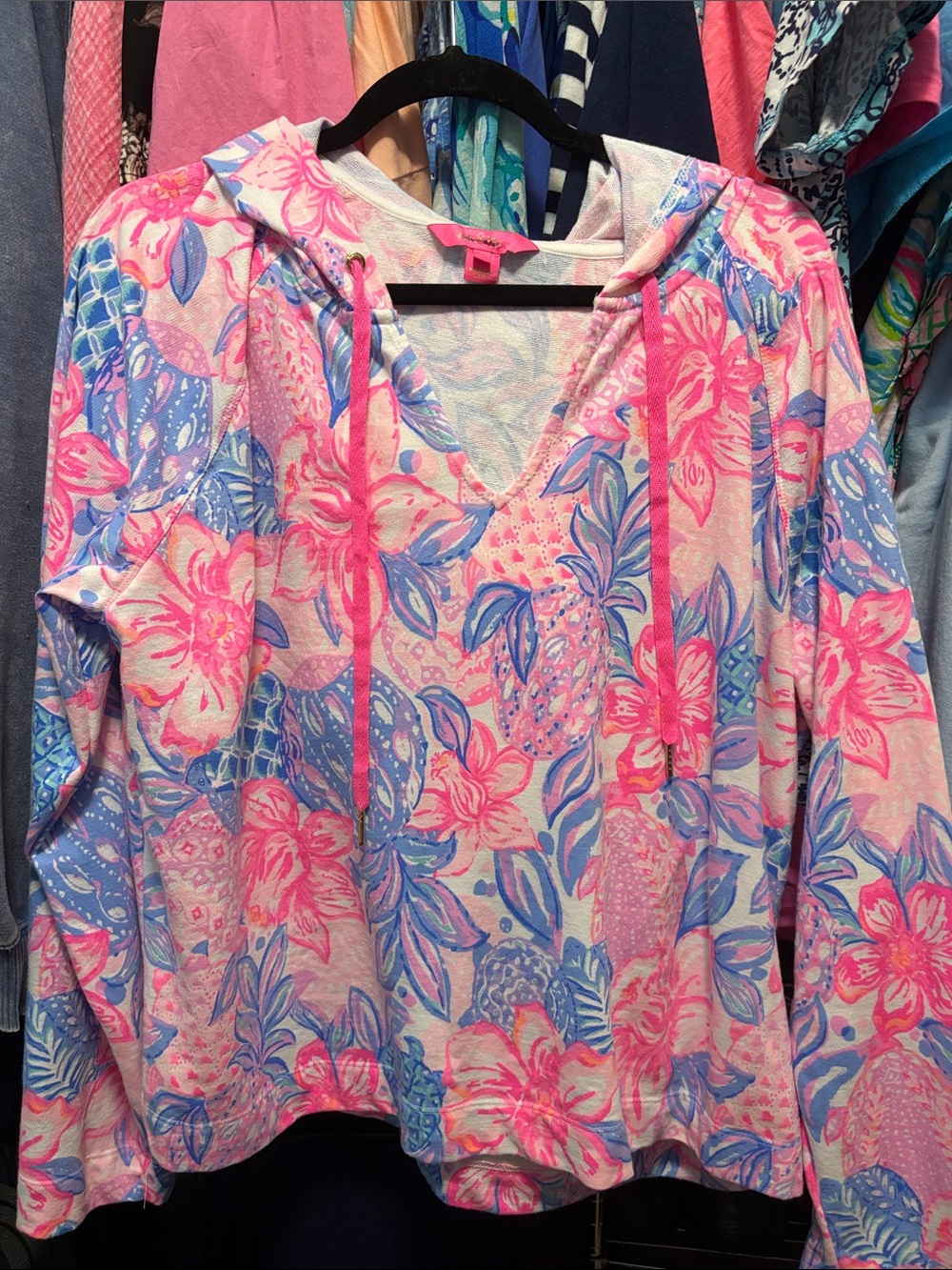 Lilly Pulitzer Kiawah Cropped Hoodie in the "Pink Isle Snappy Turtle"